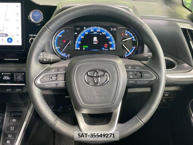 Toyota VOXY HYBRID 2023-04 8369707-11