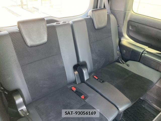 Toyota VOXY HYBRID 2021-12 8369719-24