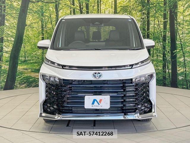 Toyota VOXY HYBRID 2026-06 8369700-13