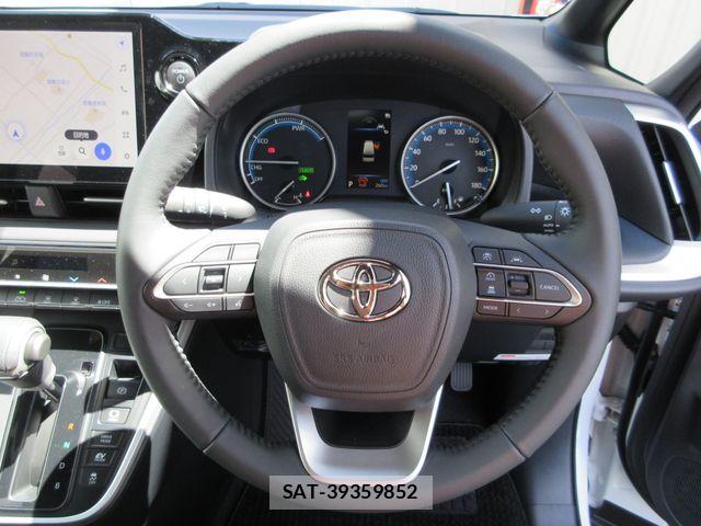 Toyota VOXY HYBRID 2026-01 8369702-19
