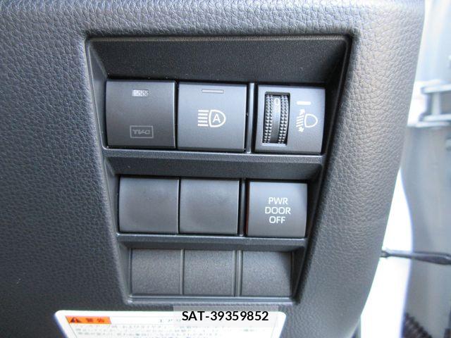 Toyota VOXY HYBRID 2026-01 8369702-20
