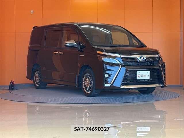 Toyota VOXY HYBRID 2019-09 8369723-8