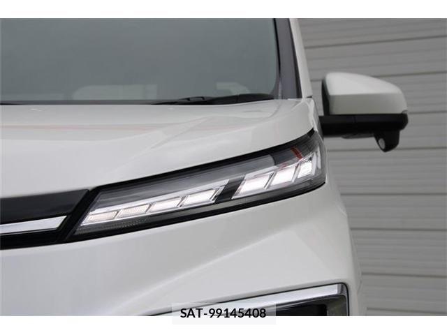 Toyota VOXY HYBRID 2025-10 8369710-16