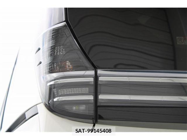 Toyota VOXY HYBRID 2025-10 8369710-22