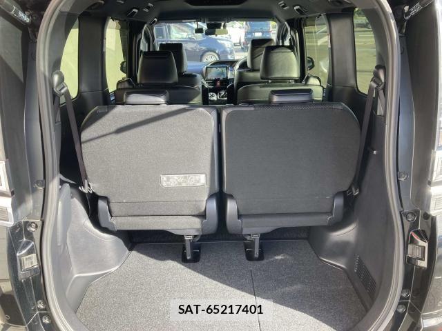 Toyota VOXY HYBRID 2021-07 8369720-28
