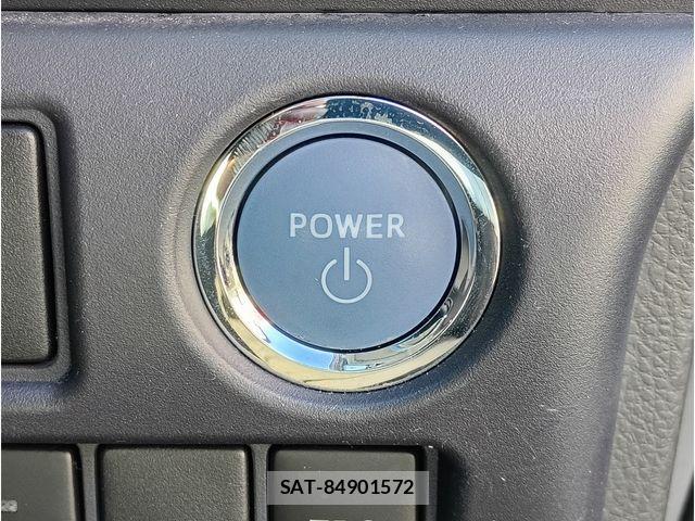 Toyota VOXY HYBRID 2014-06 8372373-23