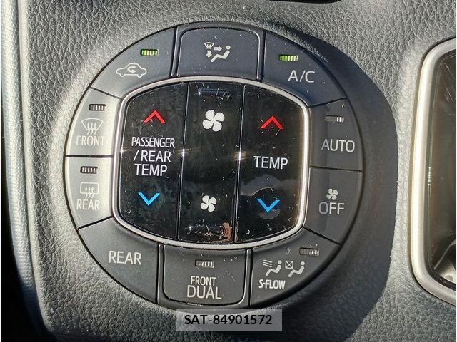 Toyota VOXY HYBRID 2014-06 8372373-5