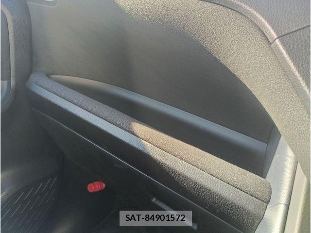 Toyota VOXY HYBRID 2014-06 8372373-8