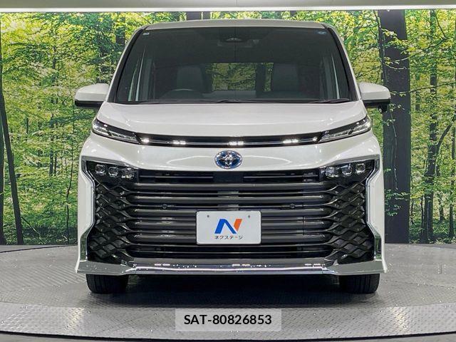 Toyota VOXY HYBRID 2023-02 8372367-14