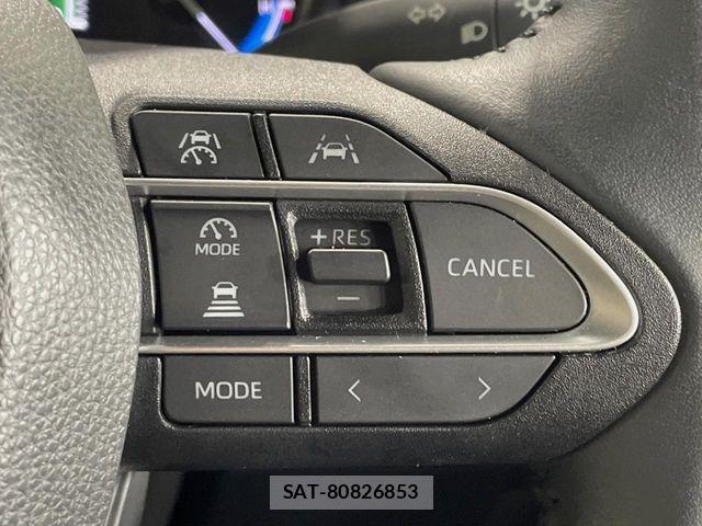 Toyota VOXY HYBRID 2023-02 8372367-6