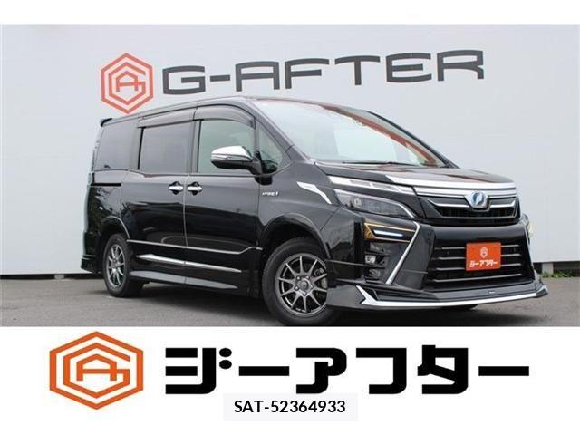 Toyota VOXY HYBRID 2019-06 8372370-0