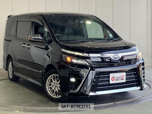 Toyota VOXY HYBRID 2021-08 8372369-0