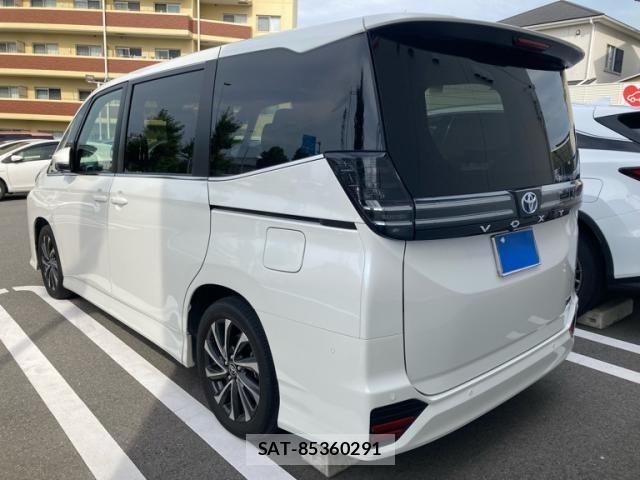Toyota VOXY HYBRID 2022-09 8415796-9