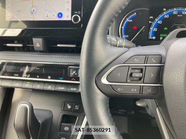 Toyota VOXY HYBRID 2022-09 8415796-17