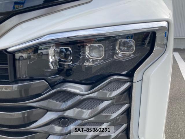 Toyota VOXY HYBRID 2022-09 8415796-8