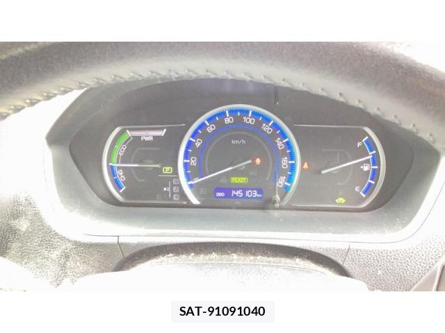 Toyota VOXY HYBRID 2014-08 8415818-16