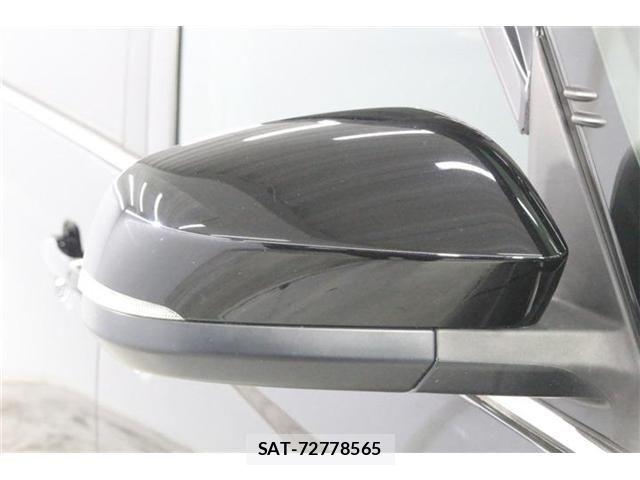 Toyota VOXY HYBRID 2023-10 8415805-9
