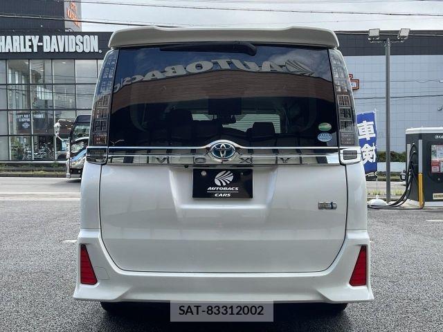 Toyota VOXY HYBRID 2017-03 8415808-4