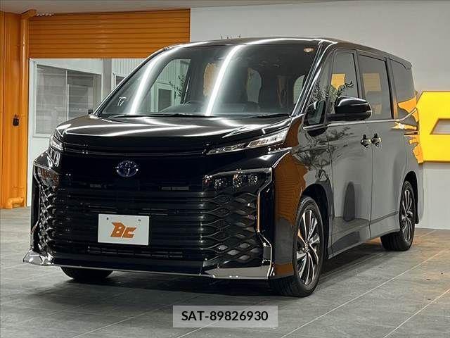 Toyota VOXY HYBRID 2024-06 8415797-9