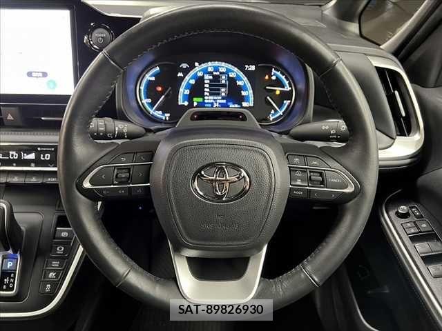 Toyota VOXY HYBRID 2024-06 8415797-26