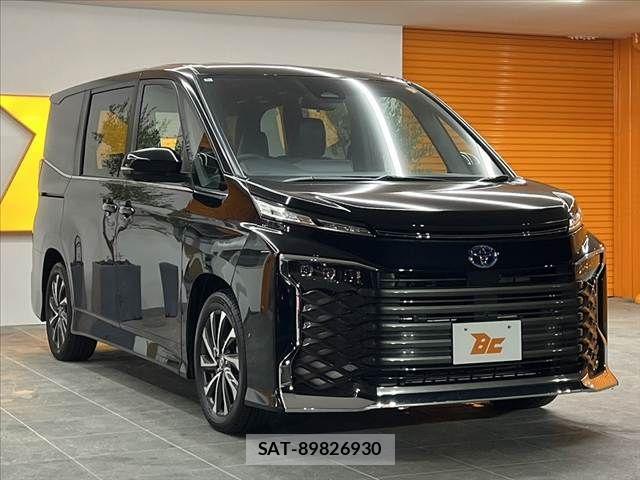 Toyota VOXY HYBRID 2024-06 8415797-7