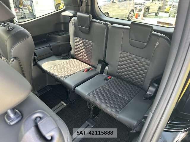 Toyota VOXY HYBRID 2025-07 8439093-6