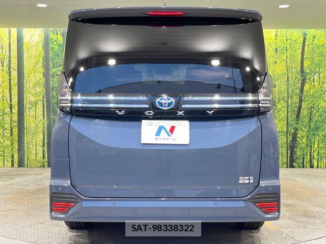 Toyota VOXY HYBRID 2024-09 8439089-15