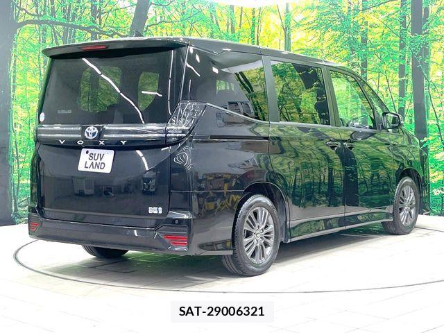 Toyota VOXY HYBRID 2022-03 8439094-17