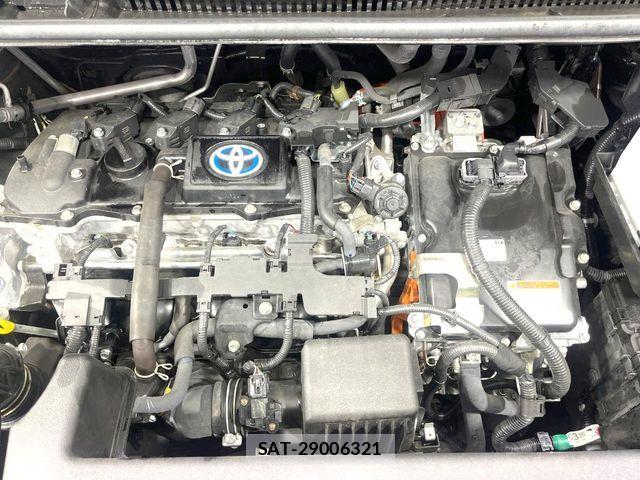 Toyota VOXY HYBRID 2022-03 8439094-18