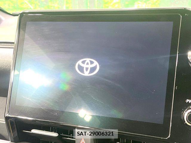 Toyota VOXY HYBRID 2022-03 8439094-3