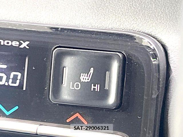 Toyota VOXY HYBRID 2022-03 8439094-7