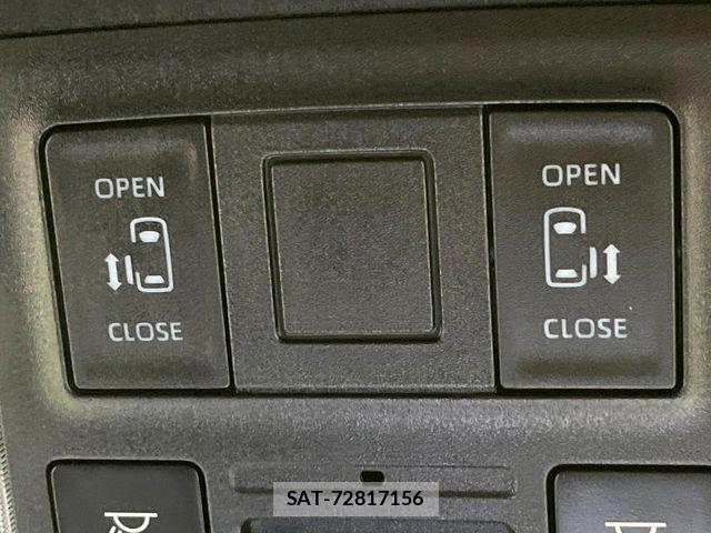 Toyota VOXY HYBRID 2022-12 8439092-6