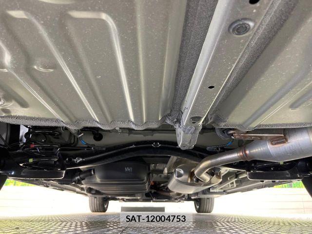 Toyota VOXY HYBRID 2026-02 8439090-18