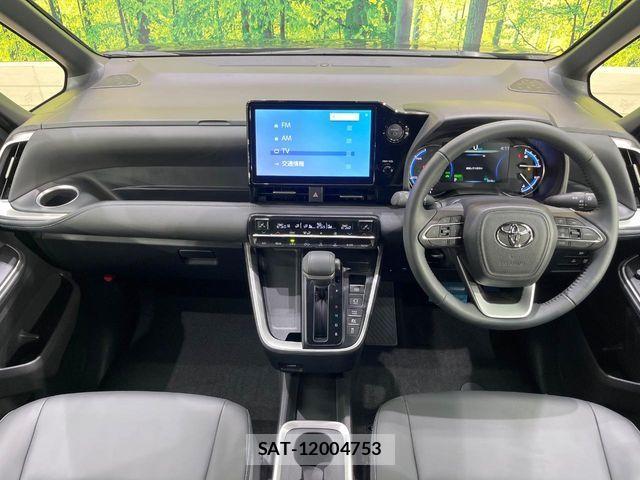 Toyota VOXY HYBRID 2026-02 8439090-1