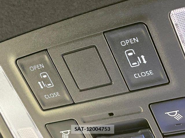 Toyota VOXY HYBRID 2026-02 8439090-5