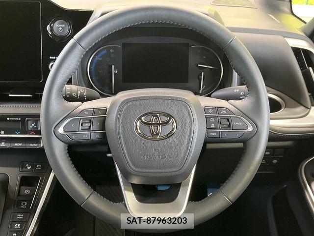Toyota VOXY HYBRID 2025-07 8439091-11