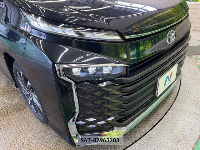Toyota VOXY HYBRID 2025-07 8439091-12