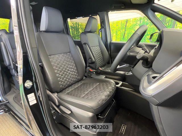 Toyota VOXY HYBRID 2025-07 8439091-7