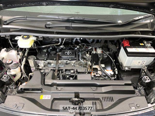 Toyota VOXY HYBRID 2025-11 8439088-18