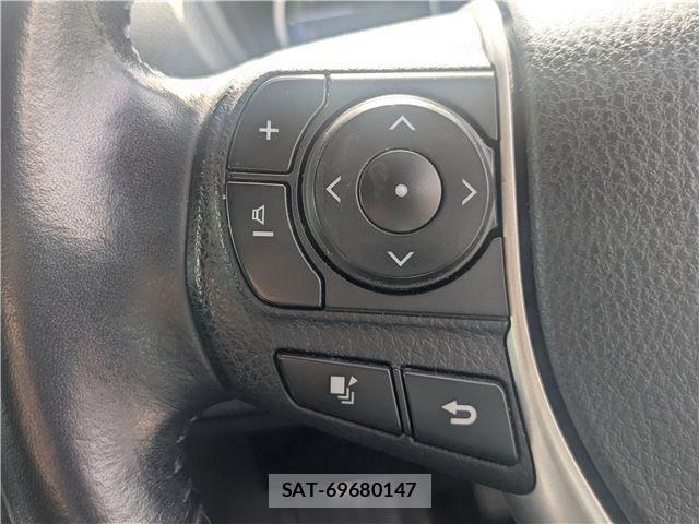 Toyota VOXY HYBRID 2015-07 8458760-15