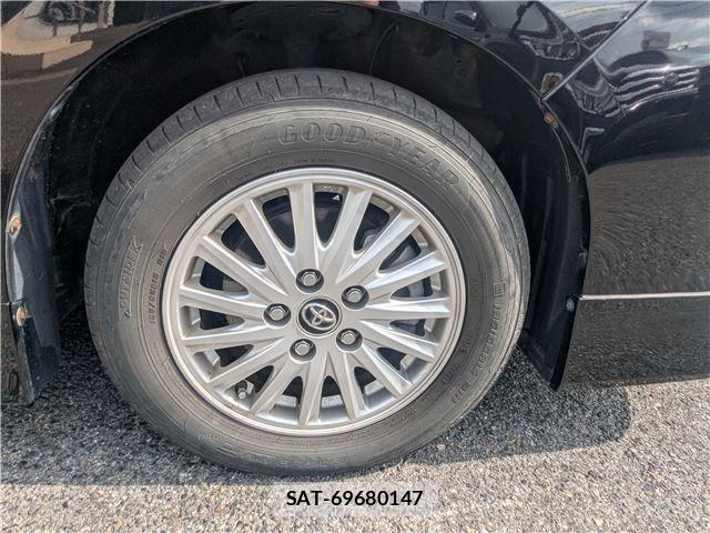 Toyota VOXY HYBRID 2015-07 8458760-7