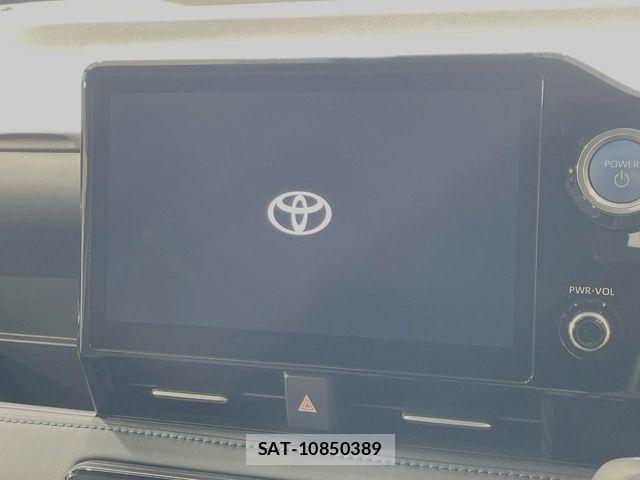 Toyota VOXY HYBRID 2022-12 8458753-3