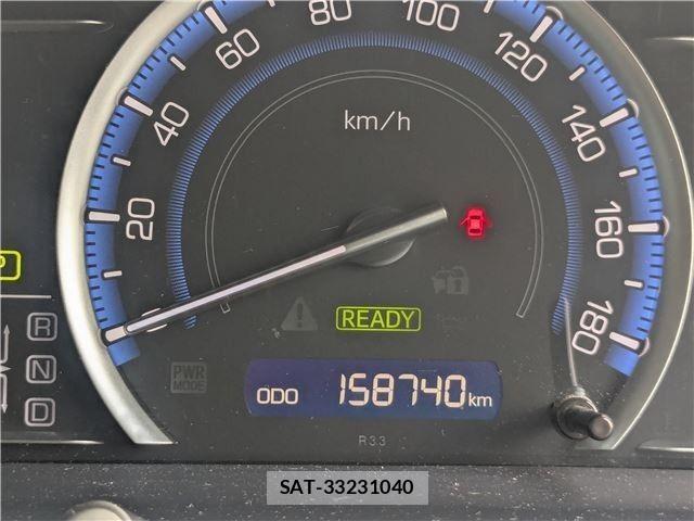 Toyota VOXY HYBRID 2015-12 8458764-14