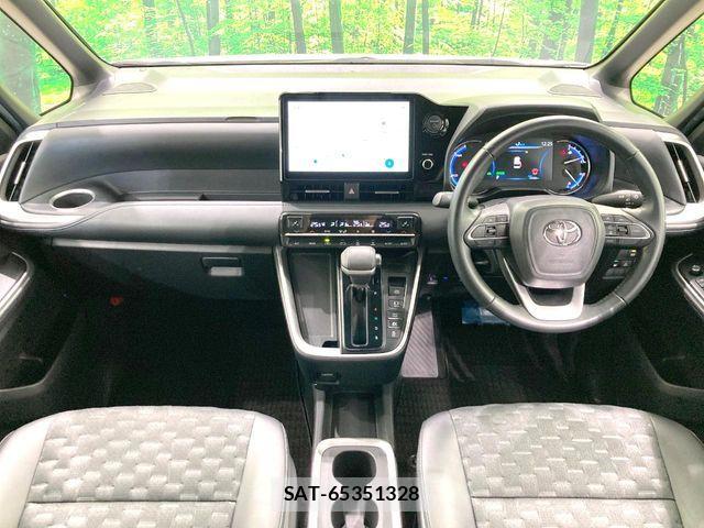 Toyota VOXY HYBRID 2023-11 8528174-1