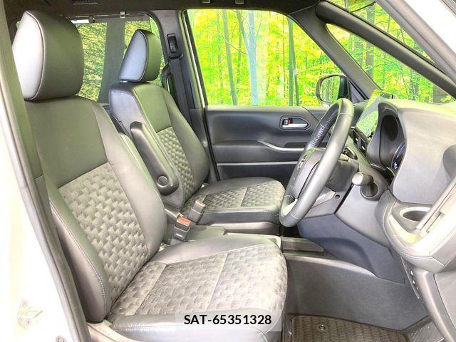 Toyota VOXY HYBRID 2023-11 8528174-7
