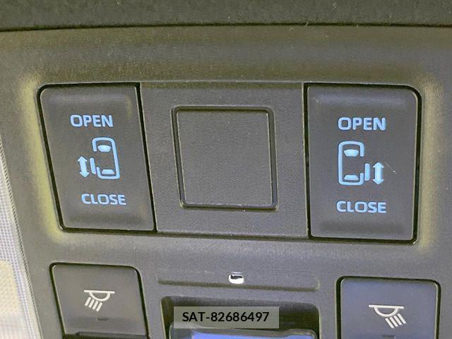 Toyota VOXY HYBRID 2025-01 8528162-5