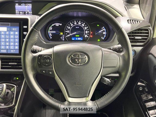 Toyota VOXY HYBRID 2019-06 8528177-11