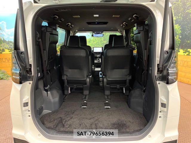 Toyota VOXY HYBRID 2022-12 8528165-10