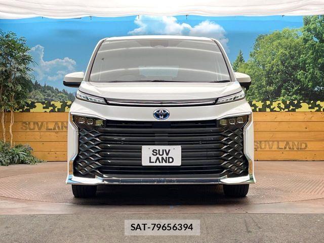 Toyota VOXY HYBRID 2022-12 8528165-14