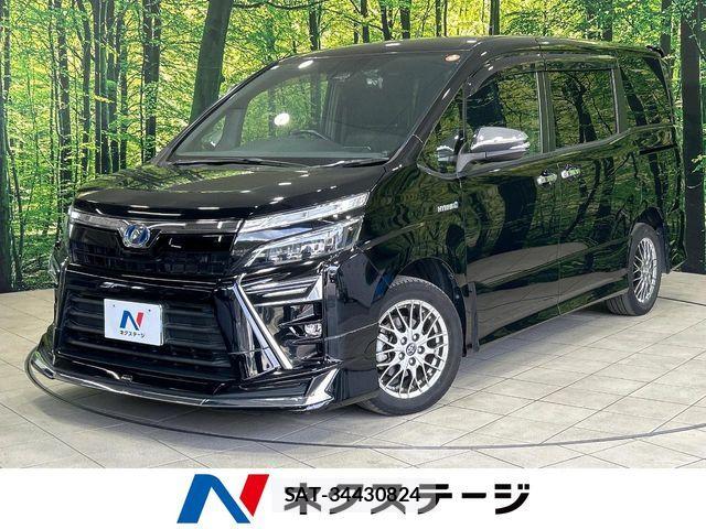 Toyota VOXY HYBRID 2017-12 8528180-0